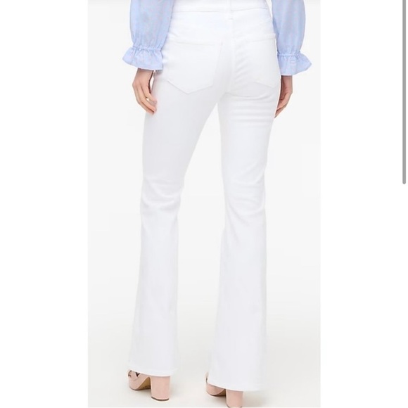 J.Crew Petite Full Length Flare Jean
Signature Stretch White BO931 - Picture 2 of 6